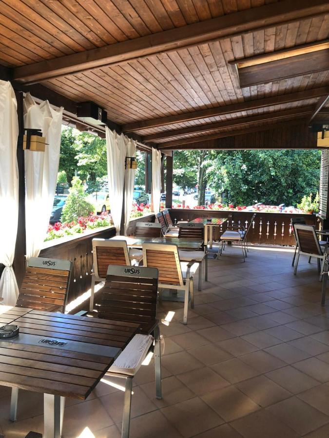 Pensiune Montana Curtea de Argeş Extérieur photo