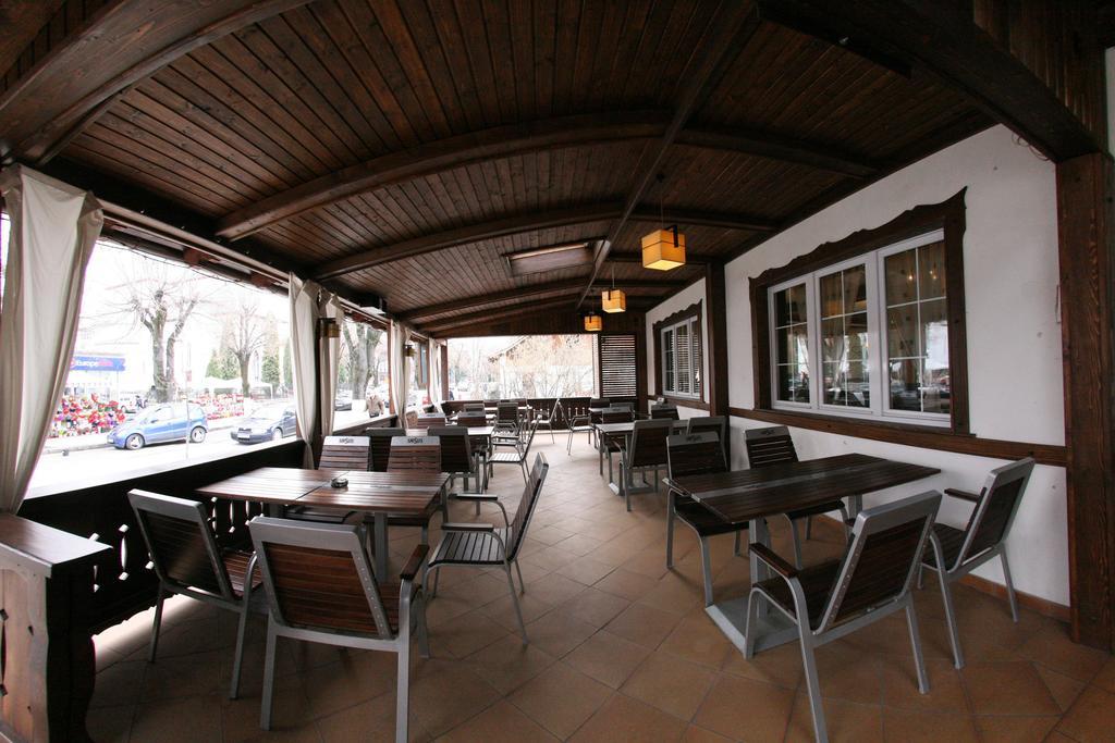 Pensiune Montana Curtea de Argeş Extérieur photo